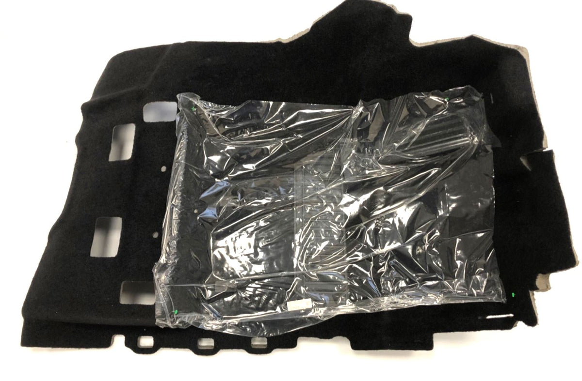 Genuine Land Rover Discovery 5 RHD Drivers Front Ebony Interior Carpet -LR081376