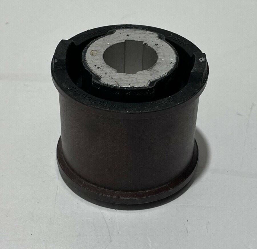 Genuine Land Rover / Range Rover Evoque Rear Cross Member Insulator LR001119
