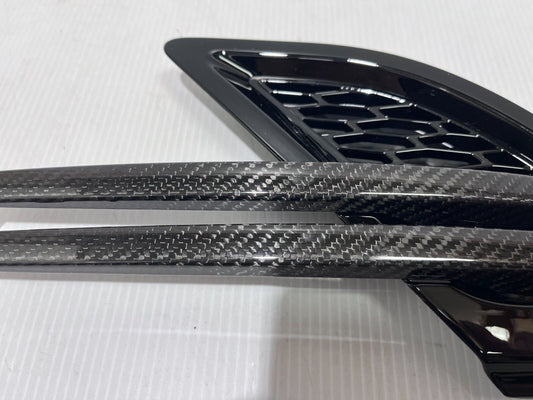Genuine Range Rover Sport 14+ LH Vent Gloss Black Ingot Grille LR068331