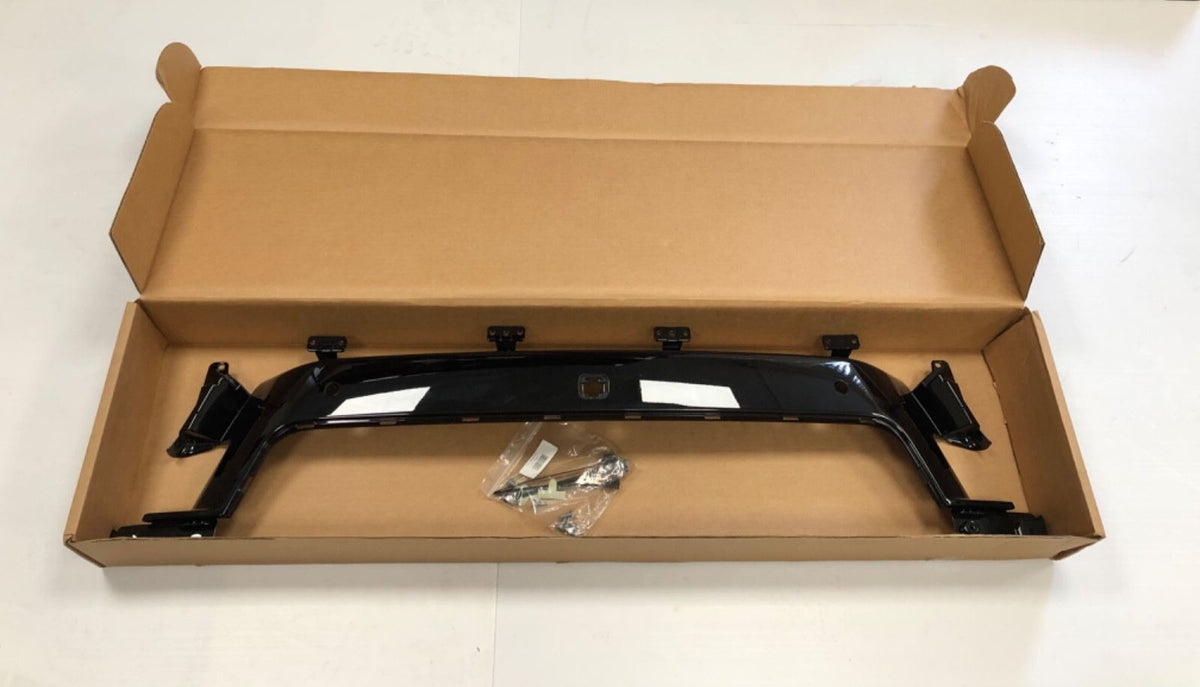 Genuine Range Rover 2013 - 2022 Front Bumper Centre Cover VPLGB0390