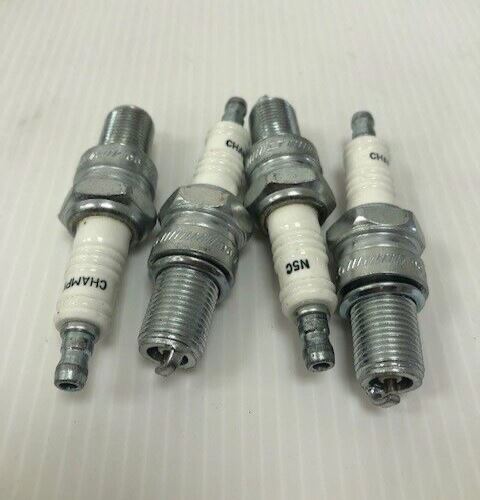 Genuine Jaguar Daimler Spark Plugs JLM567