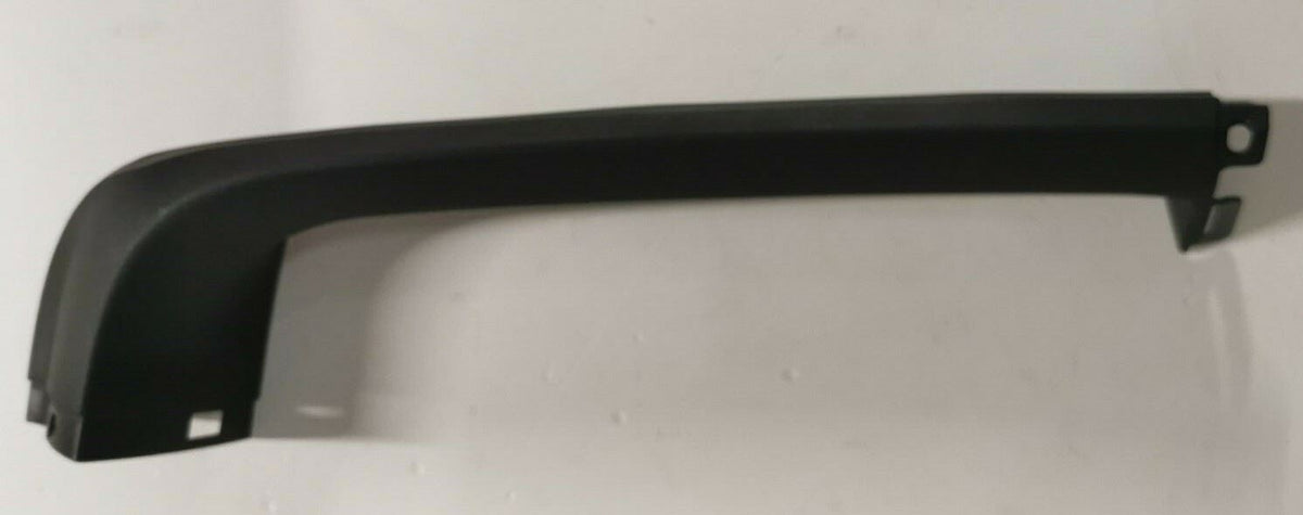 Genuine Land Rover Discovery 3&4 - Left Hand Upper Tailgate Trim - ERQ000072PVJ