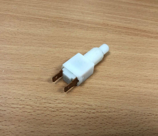 Genuine Land Rover Discovery 1/Range Rover Classic Stop Light Switch 13H3735L