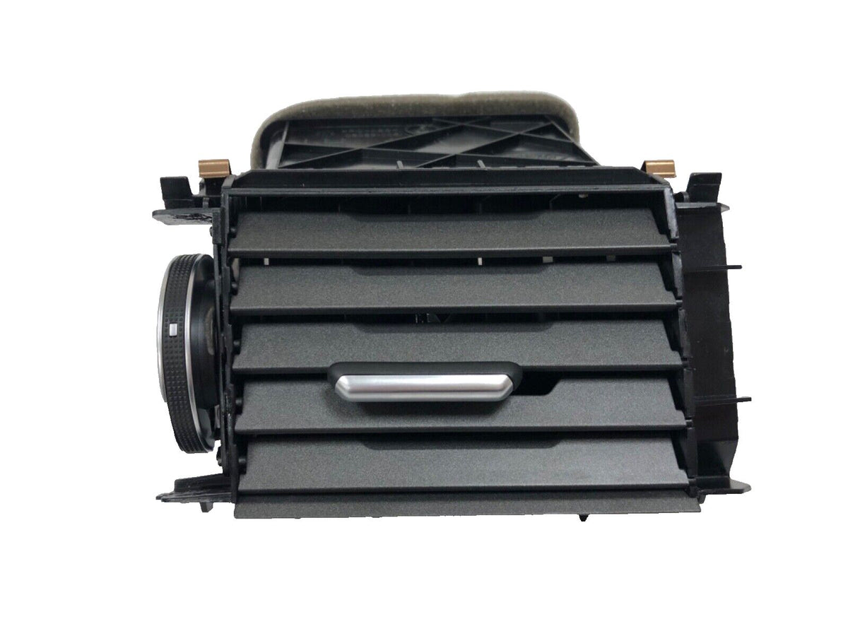 Genuine Range Rover Evoque 2012 - 2018 Front RHD Painted Air Vent LR093957