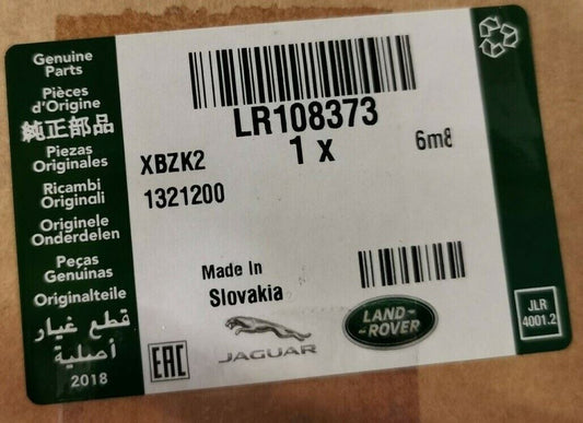 Genuine Land Rover Discovery 5 17+ RH Rear Door Scuff Plate LR108373