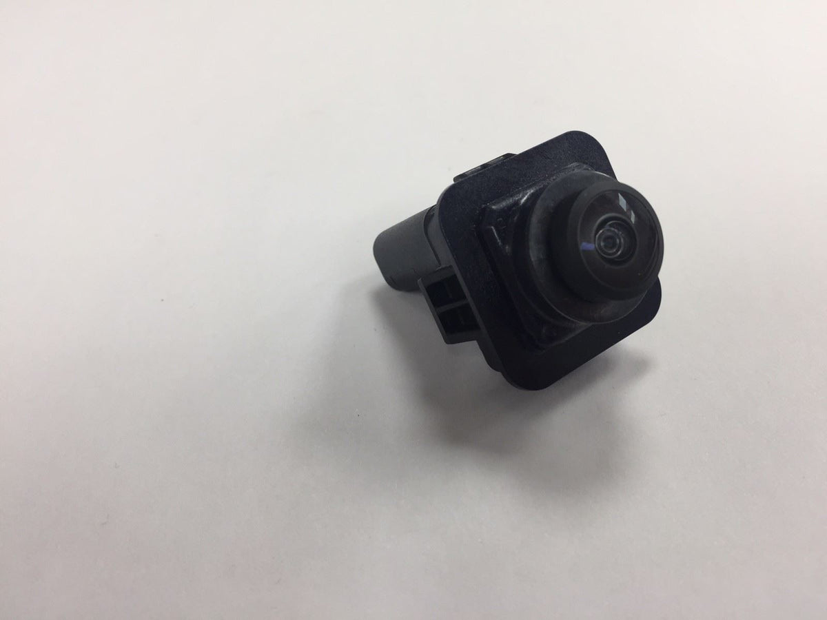 Genuine Land Rover Discovery 4 'Fixed' Rear View Camera - LR051728