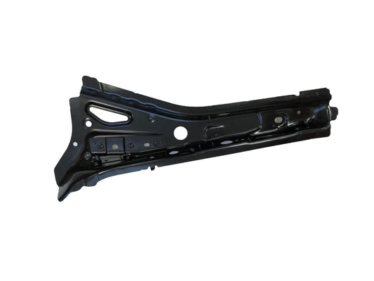 Genuine Land Rover Discovery 5 2017+ RH Category A Front Fender Panel LR081907