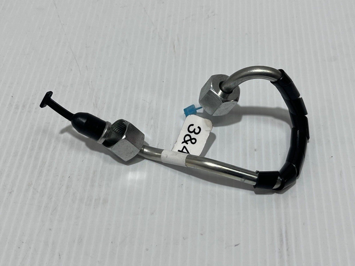 Genuine Land Rover / Range Rover / Sport Fuel Supply Tube LR063301