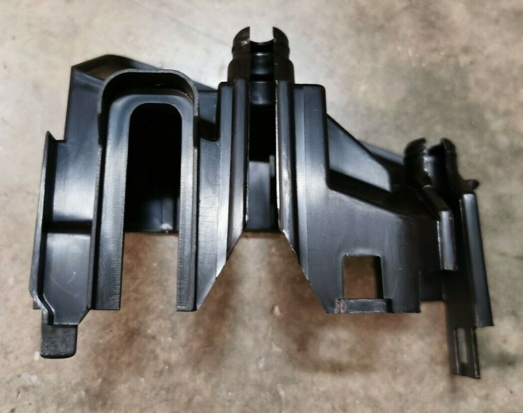 Genuine Land Rover / Range Rover Upper LH Door Latch Cover LR070459