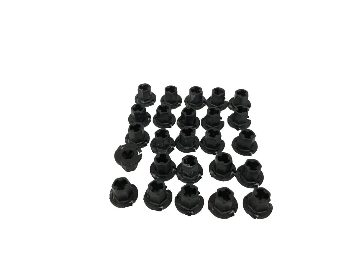 Genuine Land Rover/Range Rover Front Insulators M5 Plastic Nut (x25) RYH500760
