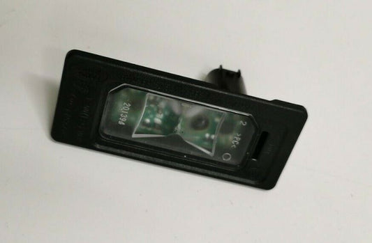 GENUINE LAND ROVER DISCOVERY SPORT 2015+ NUMBER PLATE LAMP - LR087728
