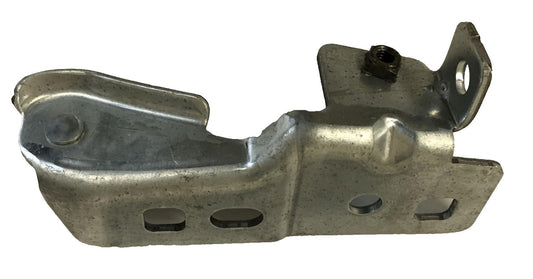 Genuine Land Rover DiscoSport 2015+ RH Fender Mounting Bracket - LR061244