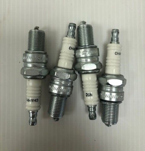 Genuine Jaguar Daimler Spark Plugs JLM567