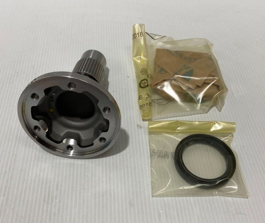 Genuine Land Rover / Range Rover Front Transfer Case Flange Kit LR086059