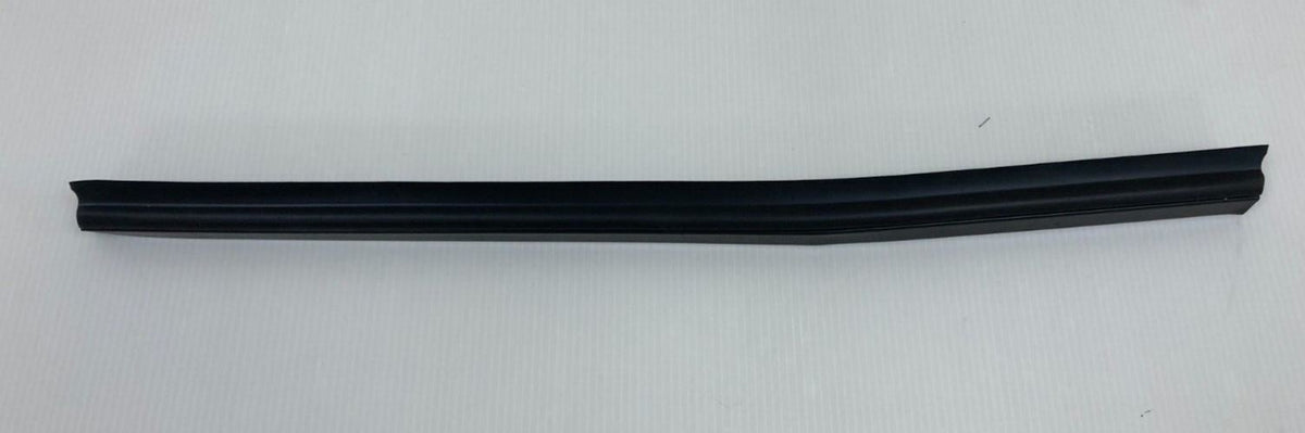Genuine Jaguar S-Type 1999-2008 RH Rear Inner Door Waist Seal XR816314