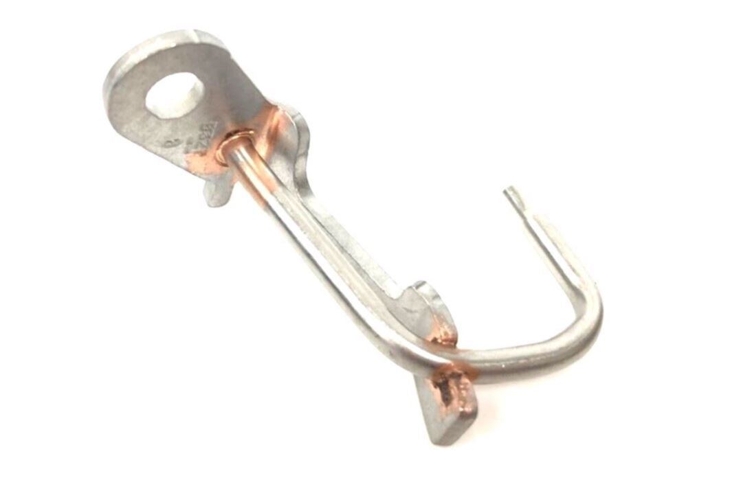 Genuine Jaguar XE Range/XF/F-Pace/E-Pace 2.0L Diesel Oil Cooling Nozzle-JDE39532