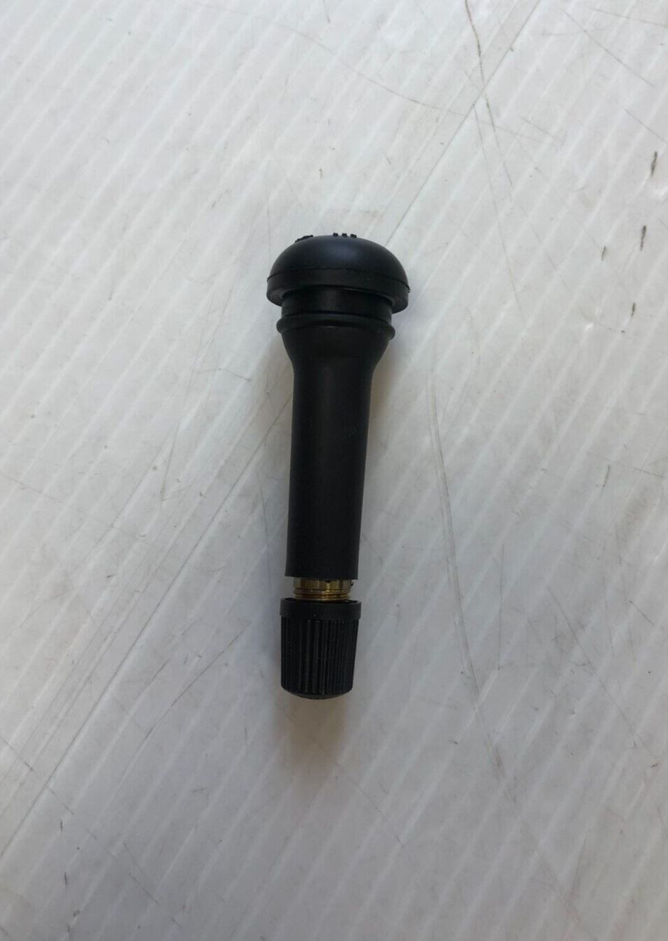 Genuine Ford B-Max CB2/Escort DA/FA Rubber Wheel Valve 6764792