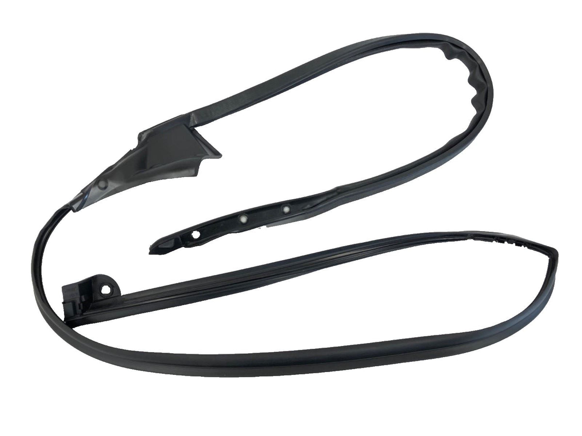 Genuine Range Rover Velar 2017+ Front Door LH Middle Seal LR110734