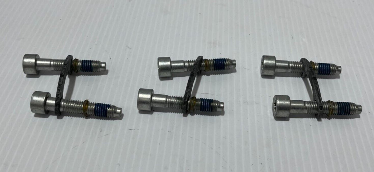 Genuine Ford Edge/Mondeo/S-Max/Galaxy Bolt And Washer M8 x 1.25 x 40 x3 4836392
