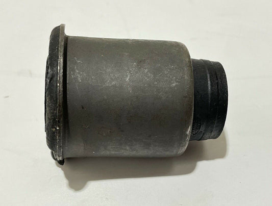 Genuine Land Rover Discovery 4 2010-16 Front Lower Suspension Arm Bush LR051585