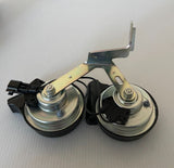 Genuine Ford Focus C-Max CB7 2010-15 Horn And Bracket Assy 1758589