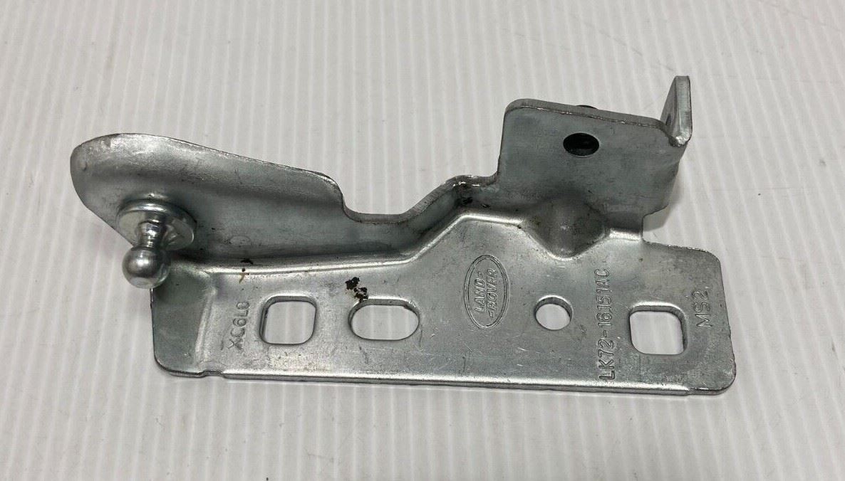 Genuine Land Rover Discovery Sport 2015+ LH Fender Mounting Bracket LR128474
