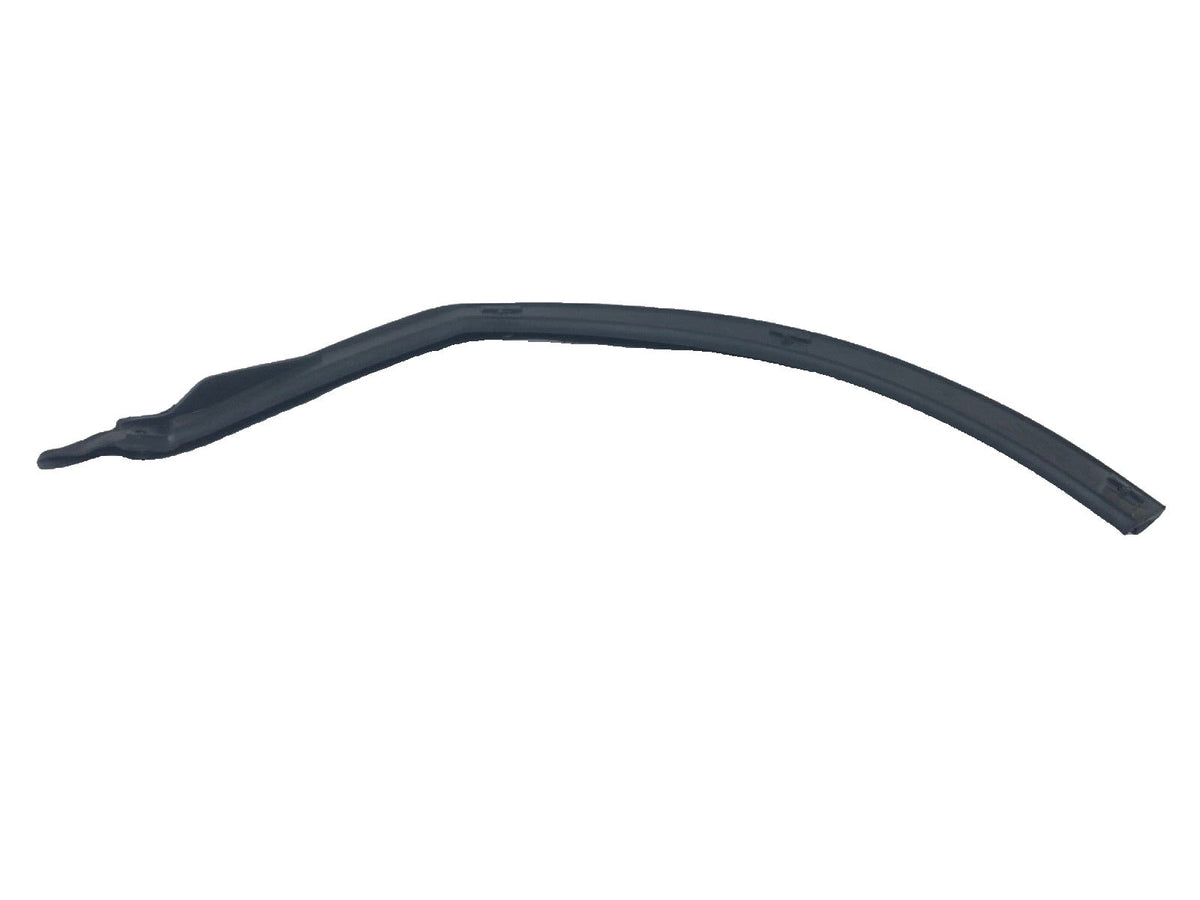 Genuine Land Rover Discovery 3 2005-09/4 2010-16 Rear Bumper LH Seal CGE500430