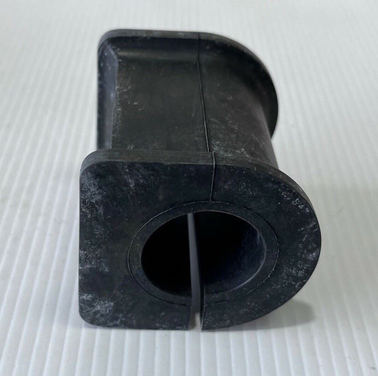 Genuine Britpart Land Rover Discovery 2 Front Anti Roll Bar Bush RBX101690