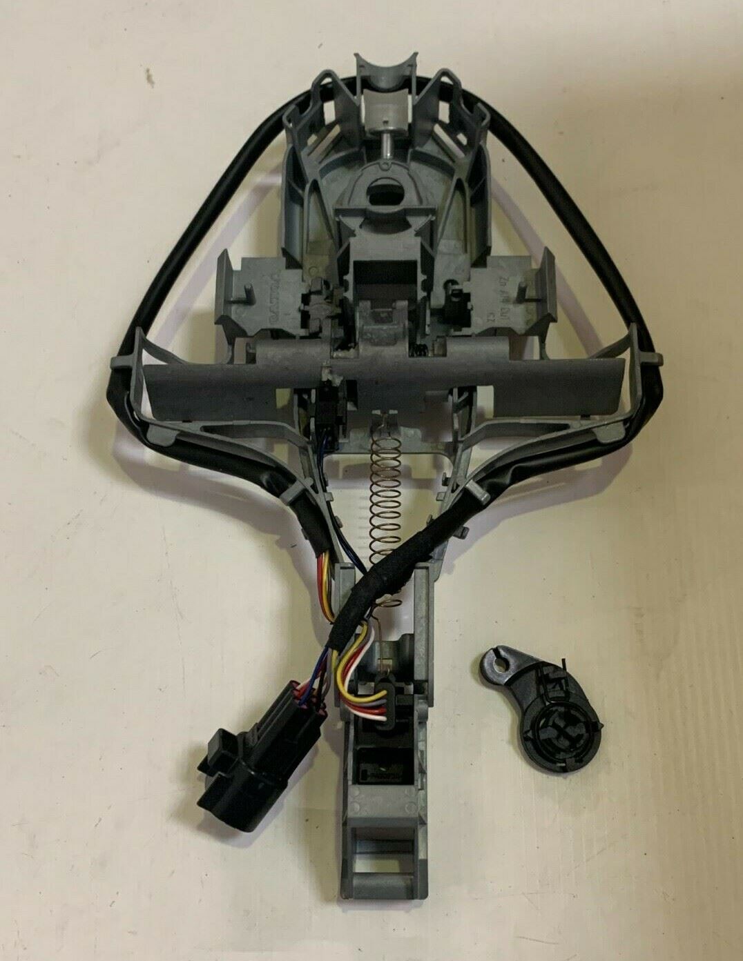 Genuine Jaguar XJ 2010 RH Front Door Handle Reinforcement C2D29686