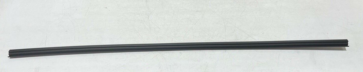 Genuine Range Rover 2013+ Tailgate Aperture Seal LR034118