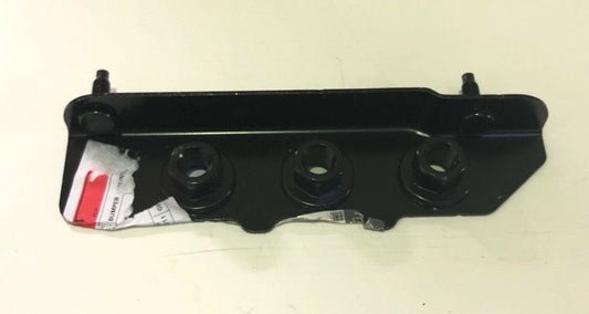 Genuine Land Rover / Range Rover RH Inner Front Bumper Mounting Bracket LR117364