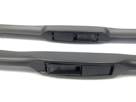 Genuine Range Rover 13+/Sport 14+ Front Wiper Blades - LR076848/LR033023