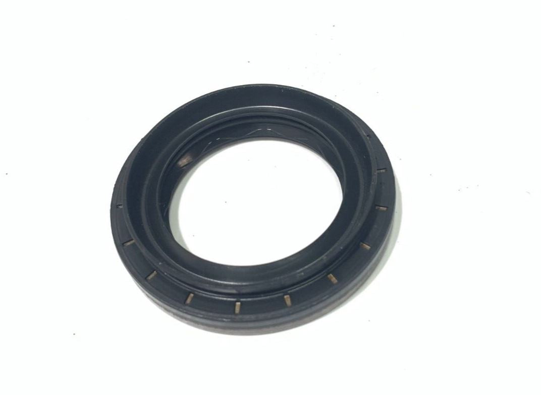 Genuine Range Rover Velar 17+ Rear Axle Driveshaft Seal LR096014