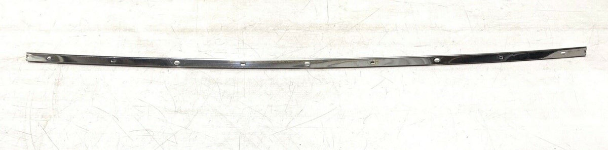 Genuine Land Rover Discovery Sport 2020+ LH Windshield Moulding LR146298