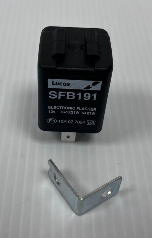 Genuine Land Rover / Range Rover Flasher Unit Electronic YWT10002L