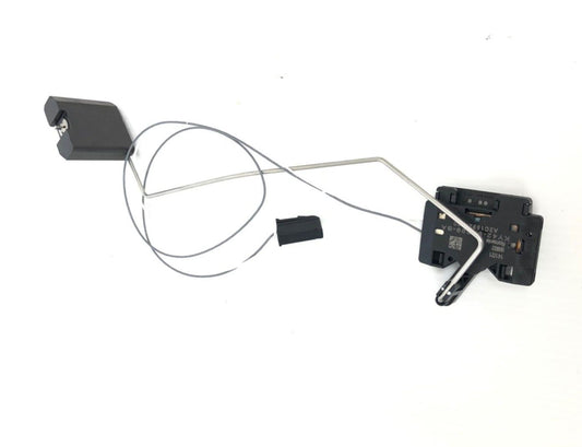 Genuine Land Rover Defender/Discovery 5 2.0L/3.0L/5.0L Fuel Pump Sender LR125195