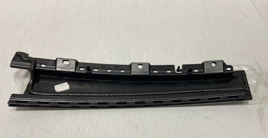 Genuine Ford CB8 2011-2015/CEW 2014-2019 LH Outside Door Moulding 1751093