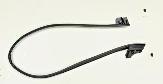 Genuine Land Rover Discovery Sport 2015+ RH Front Door Drip Rail Seal LR058542
