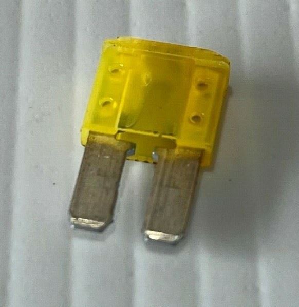 Genuine Jaguar E Pace 2017 20 Amp Microfuse J9C15886