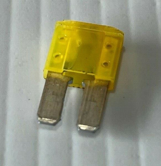 Genuine Jaguar E Pace 2017 20 Amp Microfuse J9C15886