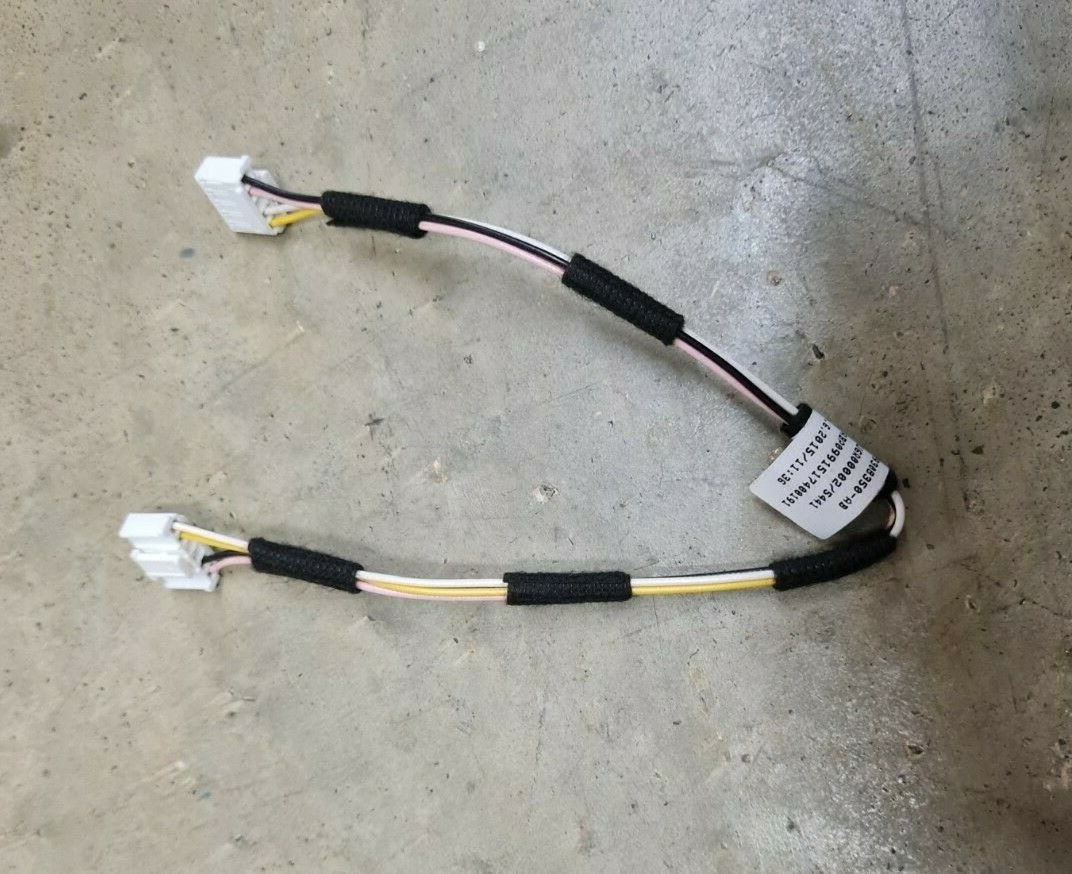 Genuine Range Rover Evoque 2012 + Manual Gearshift Wire LR072033