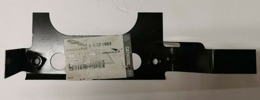 Genuine Jaguar XF Right Hand Front Side Member Bracket C2Z1965