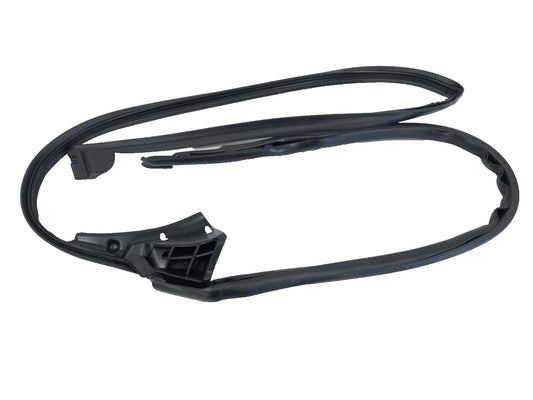 Genuine Range Rover Velar 2017+ Front Door LH Middle Seal LR110734