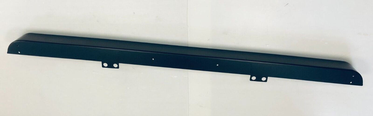 Genuine Land Rover Defender 1987-2016 / Cabrio 90-98 Black Front Bumper LR062058