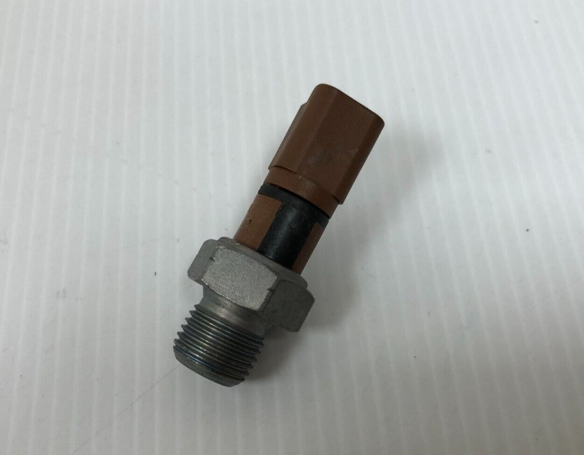 Genuine Land Rover/Range Rover Oil Pressure Switch LR005365
