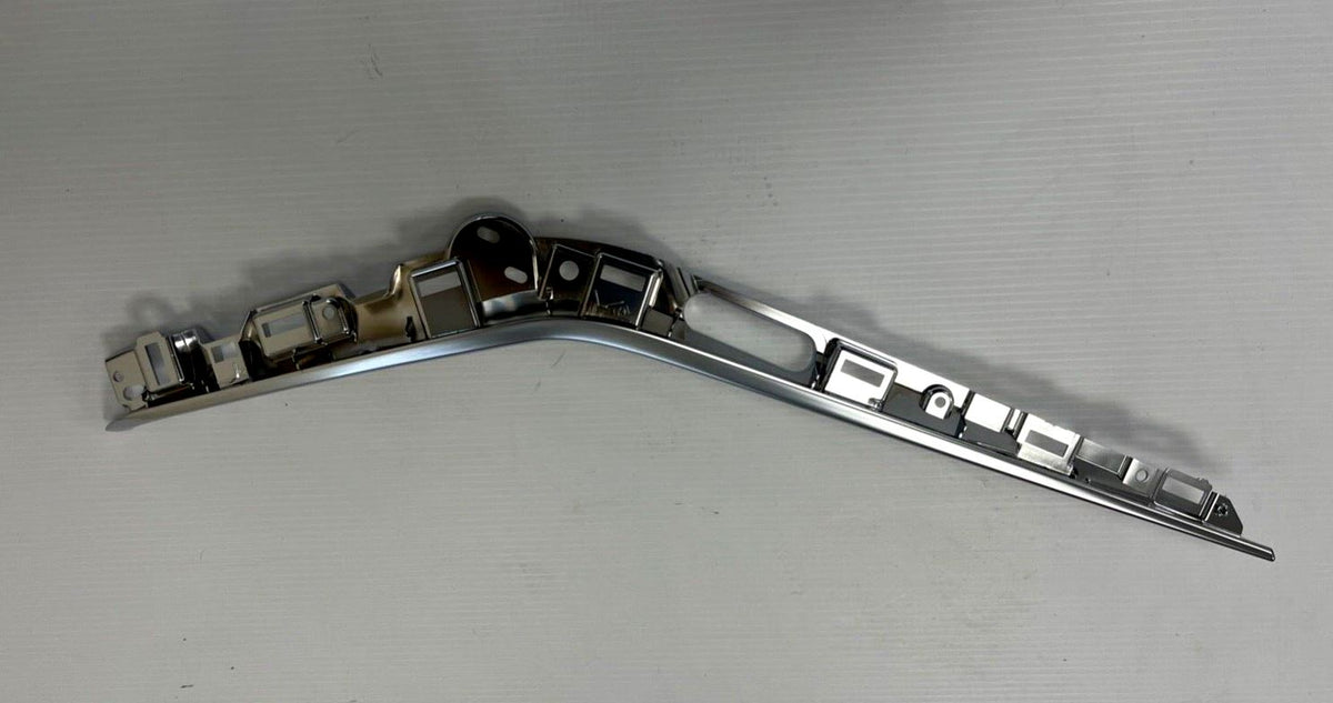 Genuine Jaguar F-Pace 2016+ LH Front Door Finisher T4A40753