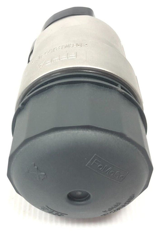 Genuine Land Rover / Range Rover Oil Filter Assembly LR010722