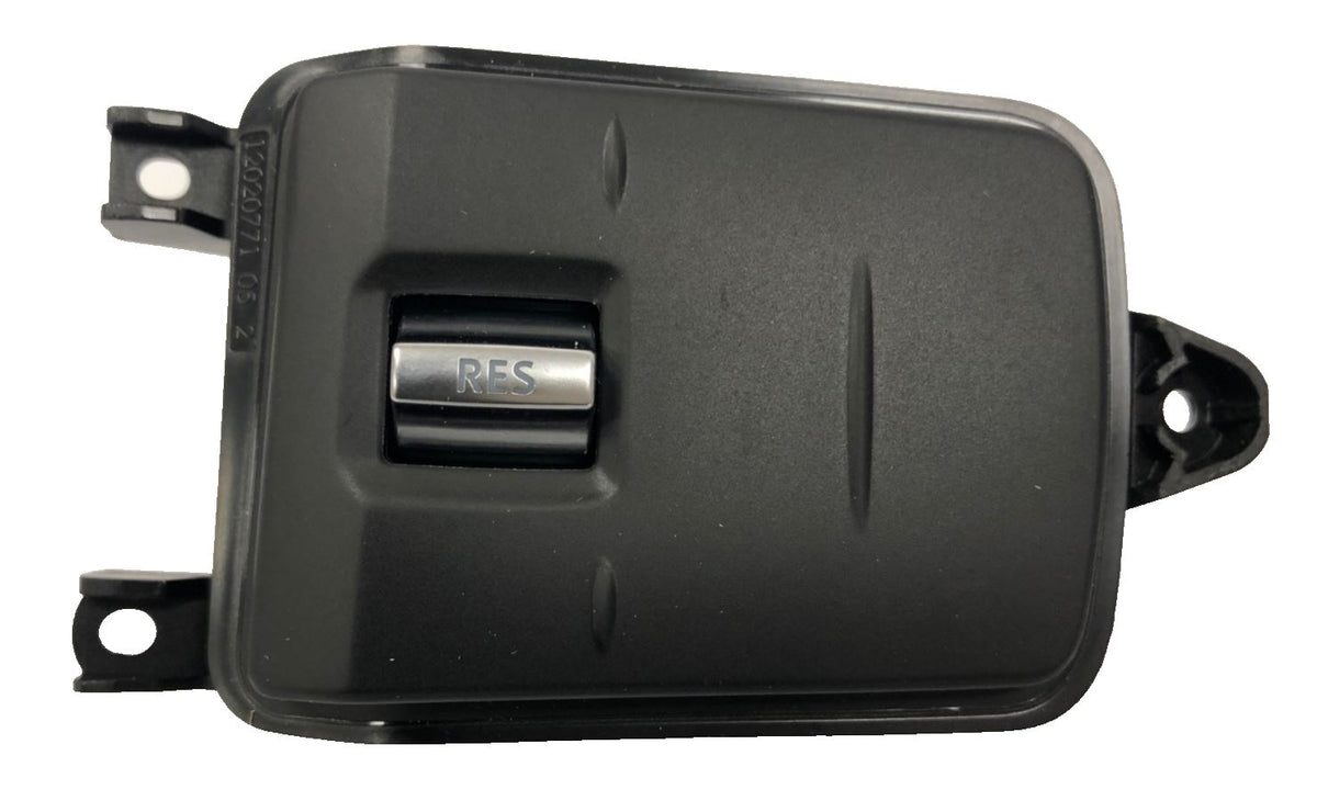 Genuine Land Rover Disco/Def RH Steering Wheel Switch - LR149857
