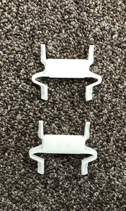 Genuine Land Rover Discovery Sport Front Weatherstrip Retainer x2 - LR061147