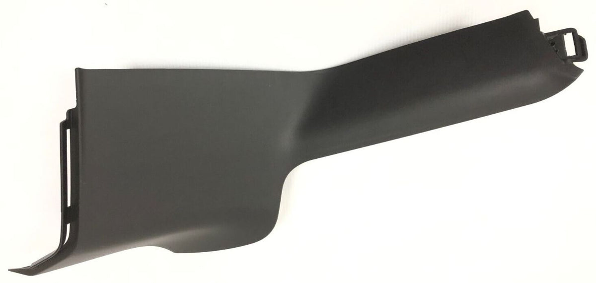 Genuine New Range Rover Evoque 2019 RH "D" Pillar Inner Moulding LR114893